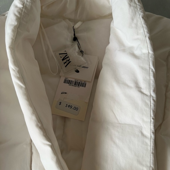 Zara puffer jacket - Picture 4 of 4